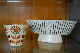 Two Hornsea Pottery Vases