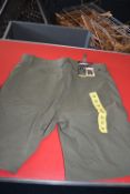 *Gerry Venture Khaki Green Shorts Size: 32