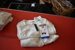 *Two Mondetta Women’s White Short Sleeve Active T-Shirts Size: L