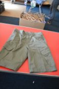 *Union Bay Green Cargo Shorts Size: 32