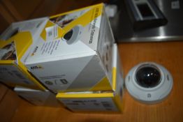 *Axis M30 Network Camera with 4 Spare Domes