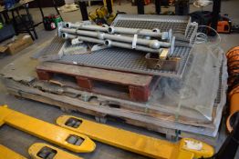 *Prefabricated Stainless Steel Flooring and Treads