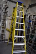 *Deligo FLS10 9 Tread Fibreglass Step Ladder