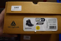 *Delta SAULT2 Safety Boots Size: 9