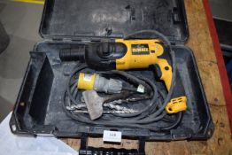 *Dewalt D25013 110v Hammer Drill