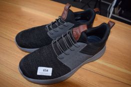 *Skecher Delson Camben Memory Foam Trainers Size: 10