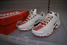 Nike Air Max Plus Trainers Size: UK 8, Model: FN3410100