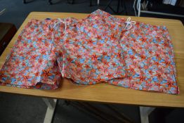 *2x Swims Hawaiian Shorts Size: L