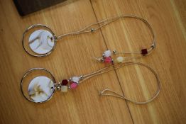 *Two Packs of Long Necklaces in Gold & Red