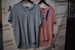 *2x Hilary Radley Blouse Size: L (1x blue, 1x pink)