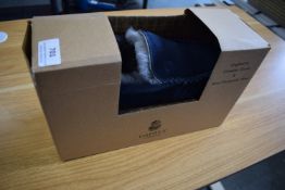 *Osprey Women’s Sheepskin Slippers Size: 7