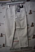 *DKNY Cropped Slim Leg White Jeans Size: 10