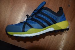 *Adidas Trainer Size: 8.5 (left only)