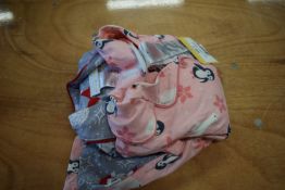 Girl’s 2pc Pyjama Set Size: 5 years