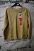 *Mondetta Cream Crewneck Sweatshirt Size: M