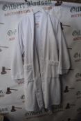 *Carole Hochman White Dressing Gown Size: M
