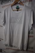 *DKNY White T-Shirt Size: XL