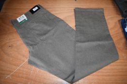 *English Laundry Straight Fit Trousers Size: 38x34