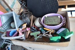 Garden Items Including Sprinklers, Bird Feeders, etc.