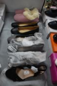 Four Pairs of Women’s Shoes, Slipper, etc.