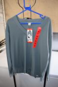 *Orvis V-Neck Jumper Size: M