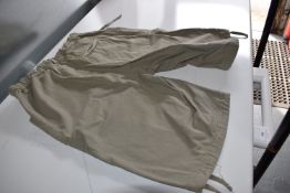 *Top Man Shorts Size: 32