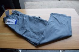 *Mondetta Cargo Pocket Straight Leg Trousers Size: L
