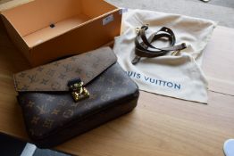 Louis Vuitton Handbag (no authentication)