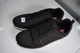 *Skechers Men’s Classic Fit Memory Foam Trainers Size: 12 (preworn)