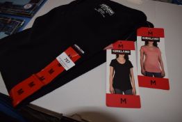 *2x Kirkland Crewneck T-Shirts Size: M
