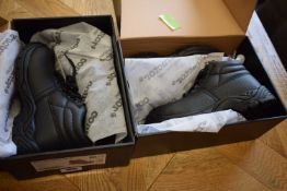 2x Pair of Contractor 100 Black Safety Footwear Size: 4