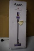 *Dyson V8 Advanced Vacuum Cleaner