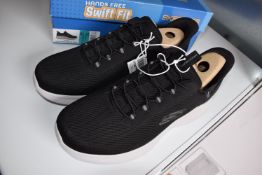 *Skechers Handsfree Swift Fit Trainers Size: 11 (preworn)