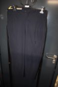 *Kirkland Women’s Black Trousers Size: 6