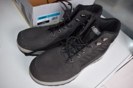 *Khombu Men’s Memory Foam Insole Sneaker Boots Size: 11 (preworn)