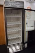 *True GEM-19T Drinks Display Fridge