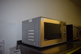 *Panasonic Invertor Microwave Oven