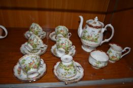 Royal Albert Chelsea Bird Pattern Tea Set - 15 Pieces