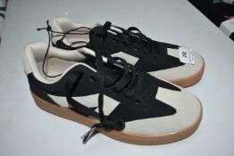 New Look Comfort Trainers Size: 3