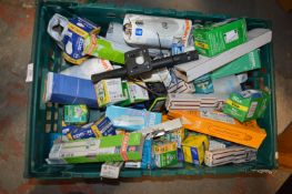 Quantity of Assorted Lighting