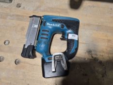 Makita BPT350 Nail Gun with Battery