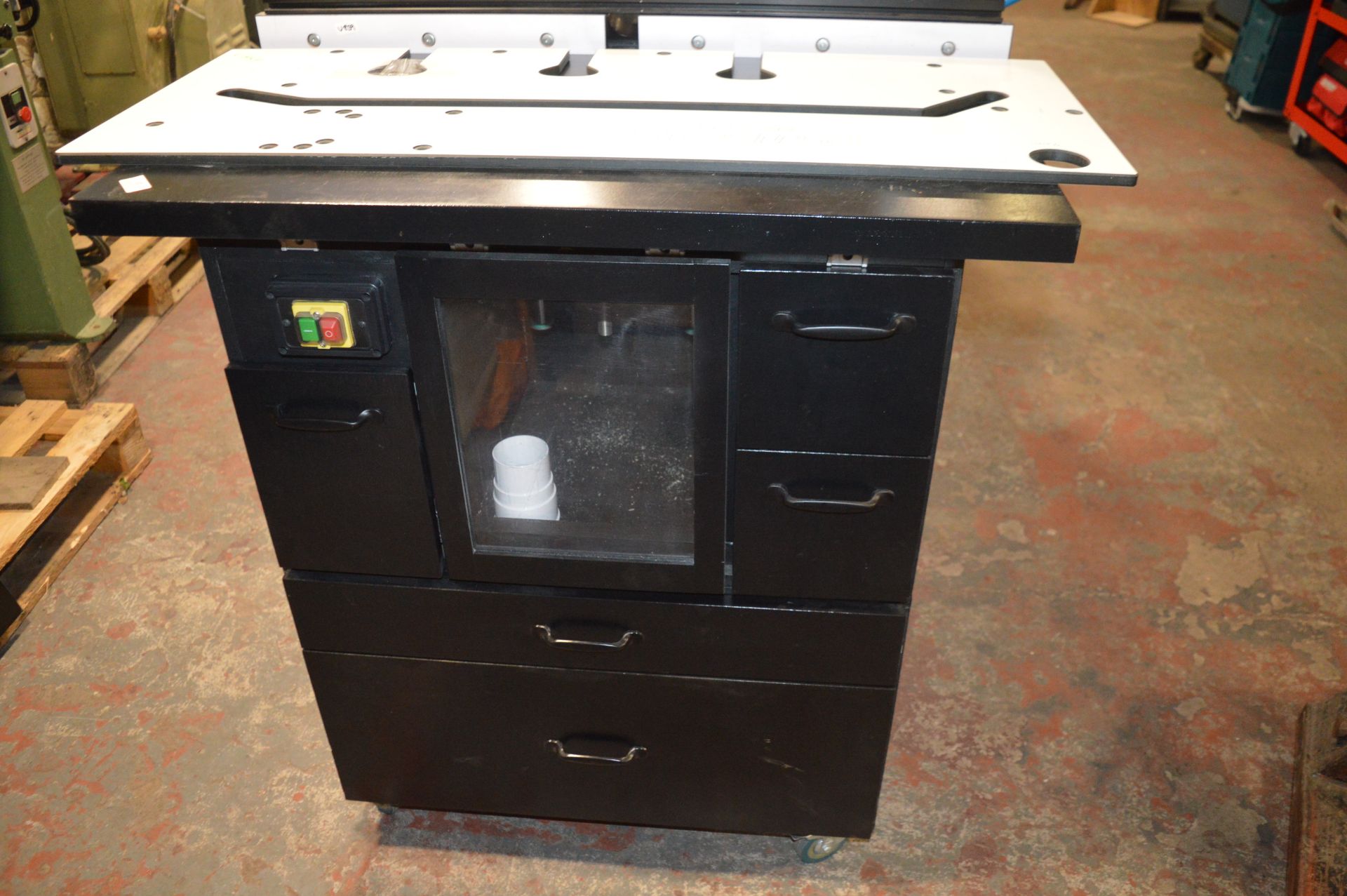 Router Table on Wheels 87x70cm x 110cm tall with Worktop Jig - Image 3 of 5