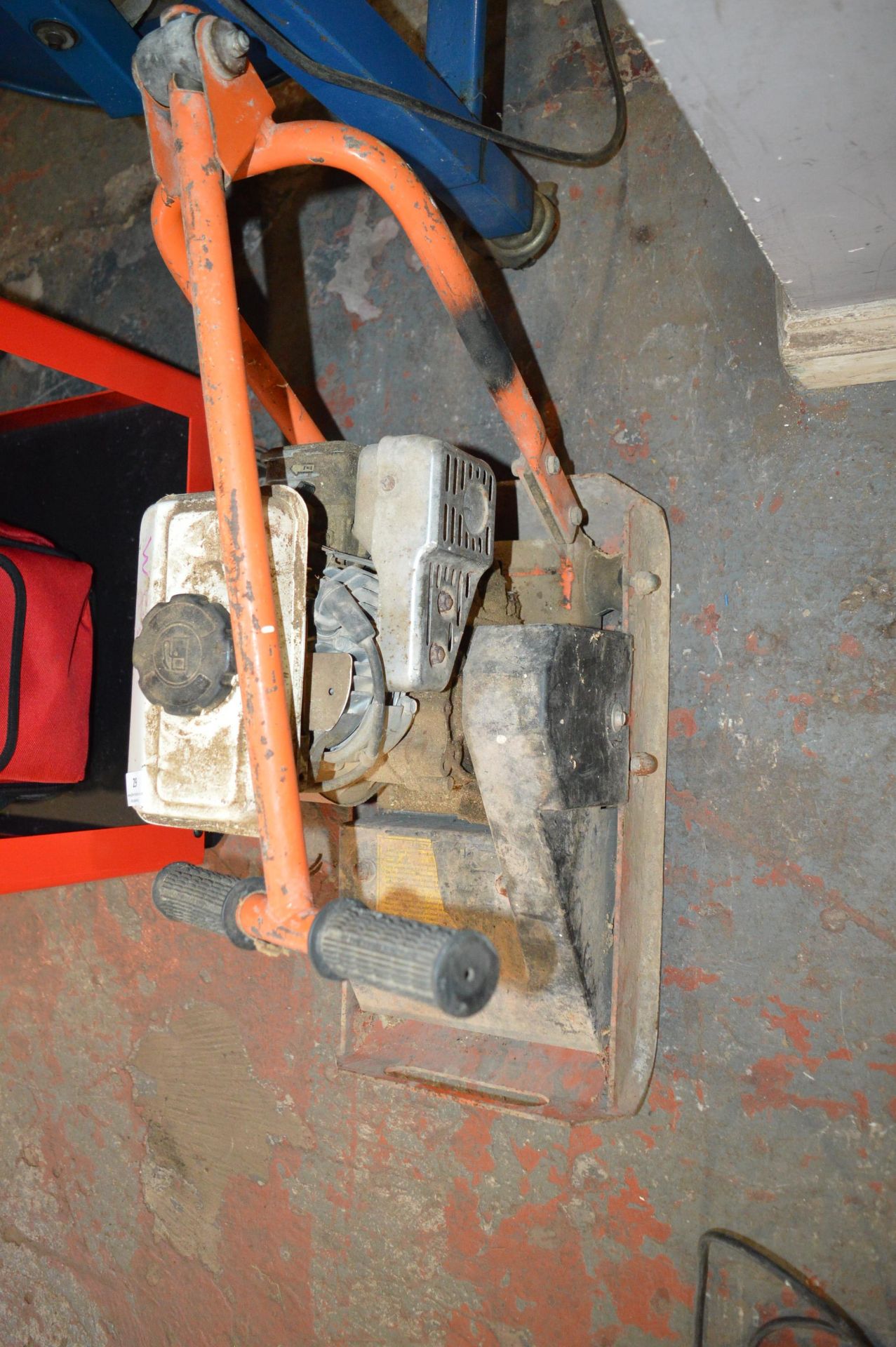 Wacker Plate - Image 2 of 2