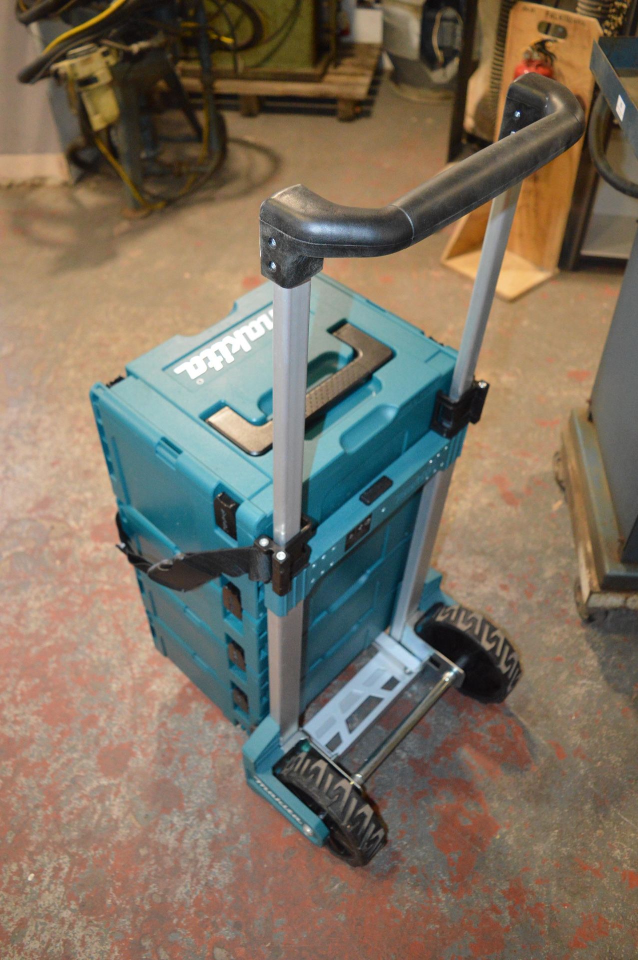 Makita Box Trolley Set - Image 2 of 2