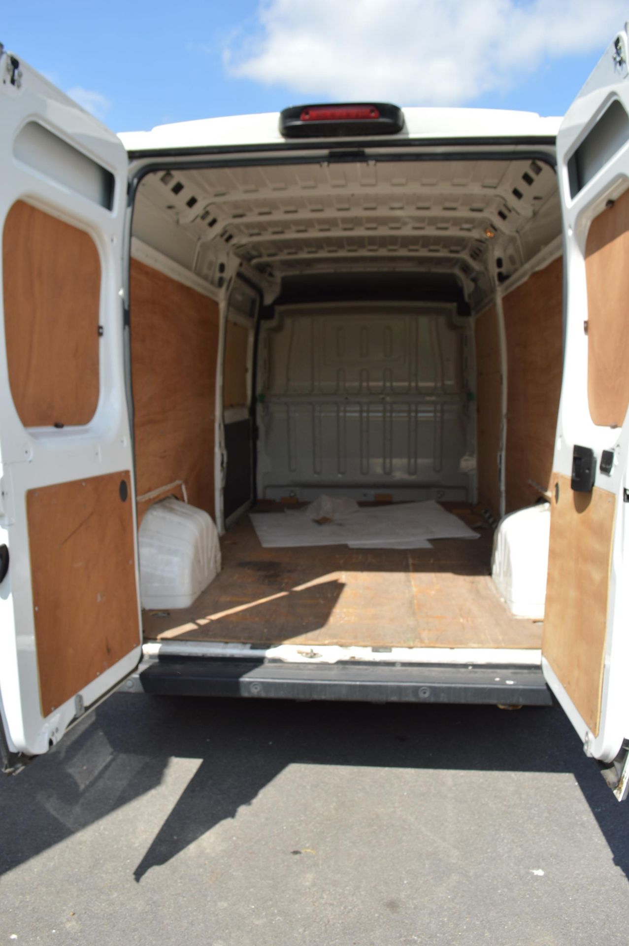 *Peugeot Boxer 335 Pro L3H2 HDi Van, Reg: YF68 ZWW, Mileage 136044 Miles - Image 7 of 13