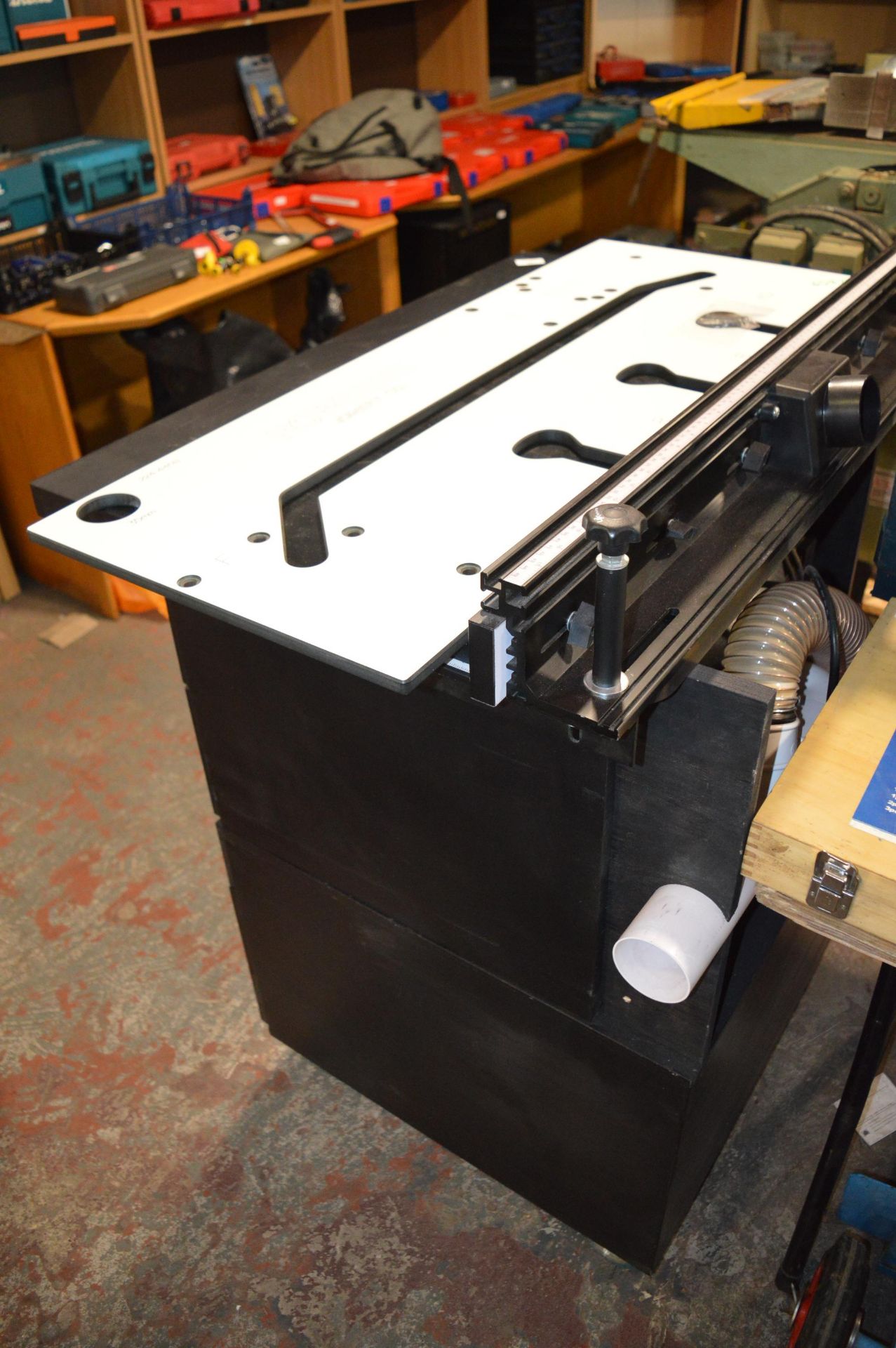 Router Table on Wheels 87x70cm x 110cm tall with Worktop Jig - Image 2 of 5