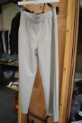 *Mondetta Grey Trousers Size: 5