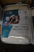 Osalis Luxury Mattress Protector Super King