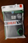32 Degrees Heat Kid’s 2pc Set Size: M 8-9 years
