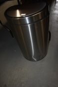 *Eko 47L Semi-round Bin